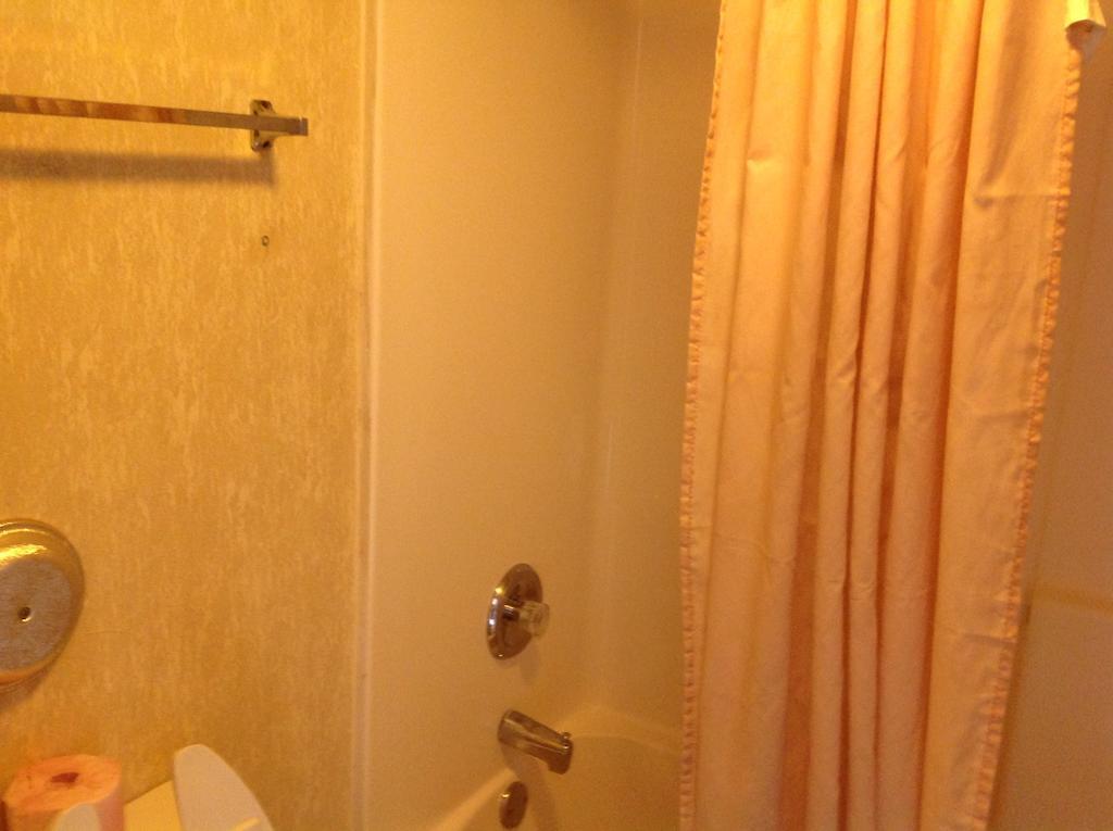 Budget Inn Hazelwood Habitación foto